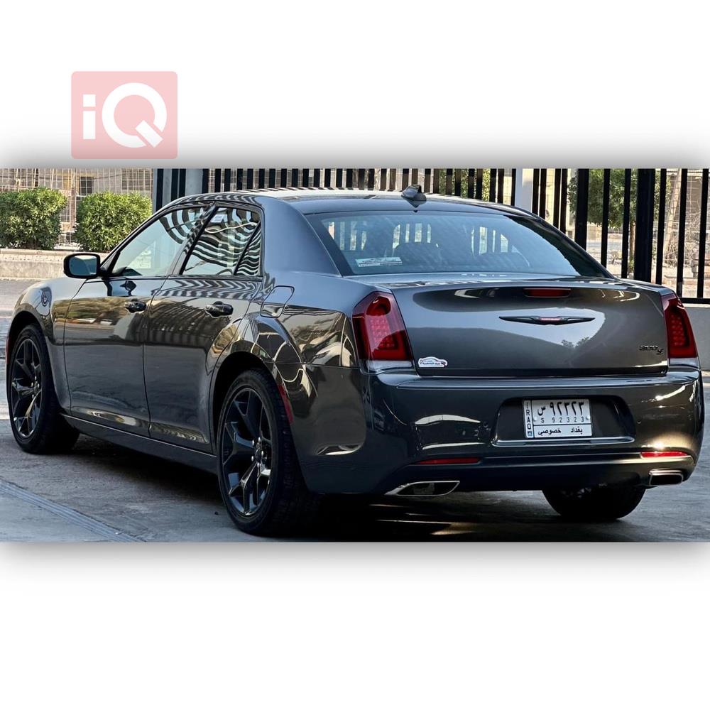 Chrysler 300